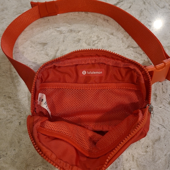 Pale Raspberry Belt Bag - Picture 5 of 5